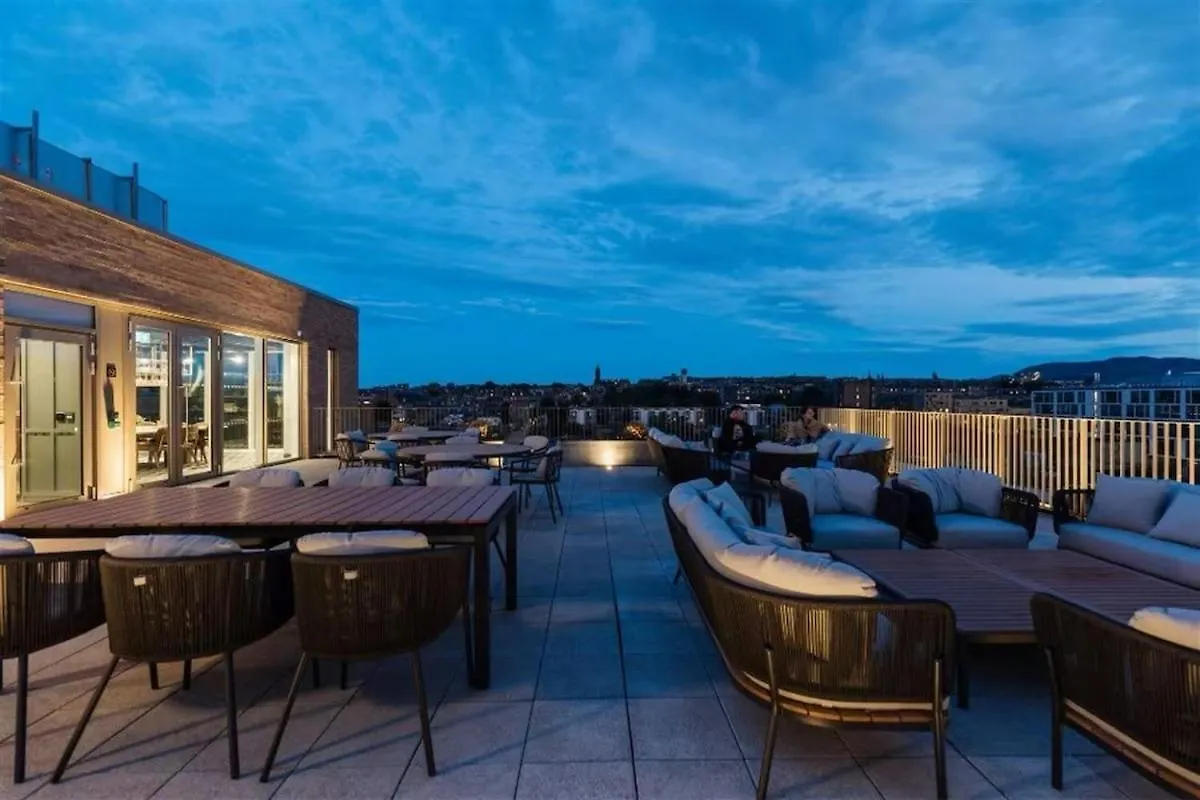 Stylish Luxury Nests - Central Edinburgh Location